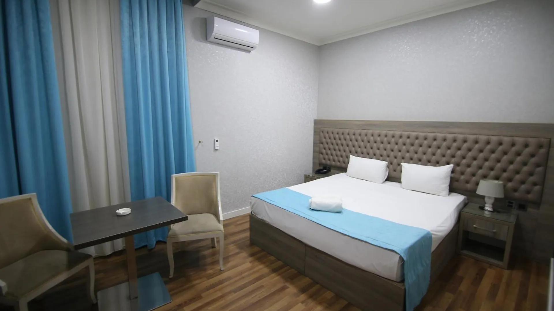 ***  Hotel Empire Business باكو أذربيجان
